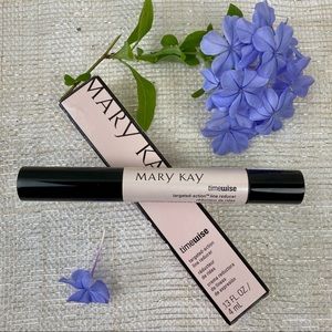 MARY KAY “Timewise” Targeted-Action Line Reducer.